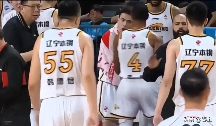 辽宁男篮全面压制，疯狂得分的简单介绍