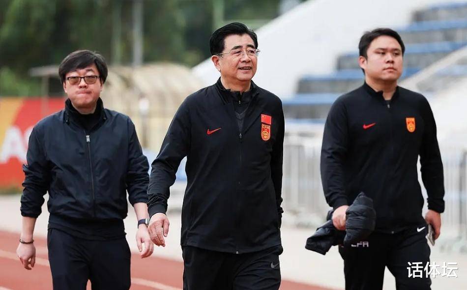 关于重金招他，到底图什么？6场挂0：是国足不会用，还是足协又错了？的信息