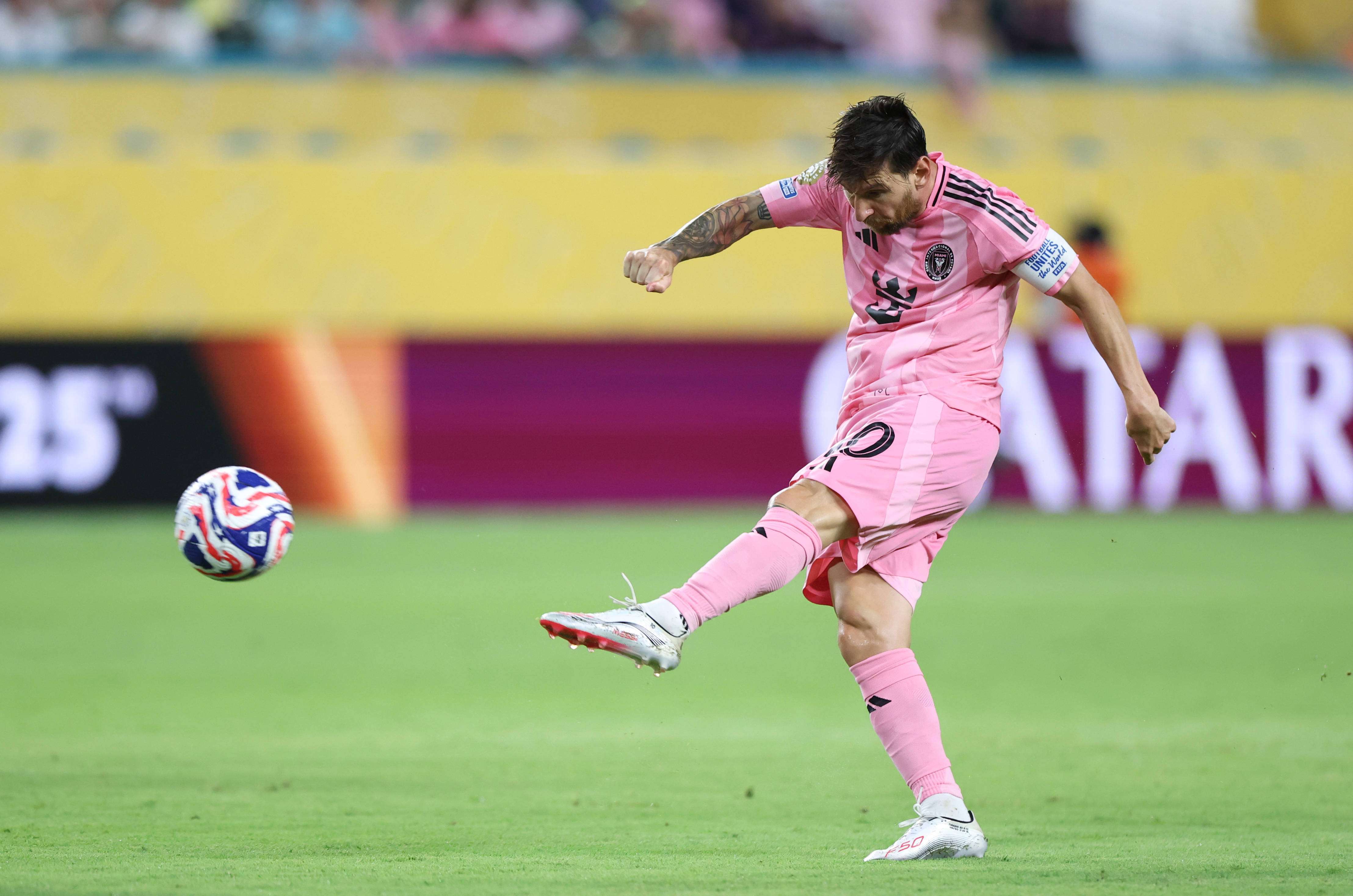 三亿体育平台-世俱杯：坑太大进一个不够马竞赢球仍被淘汰